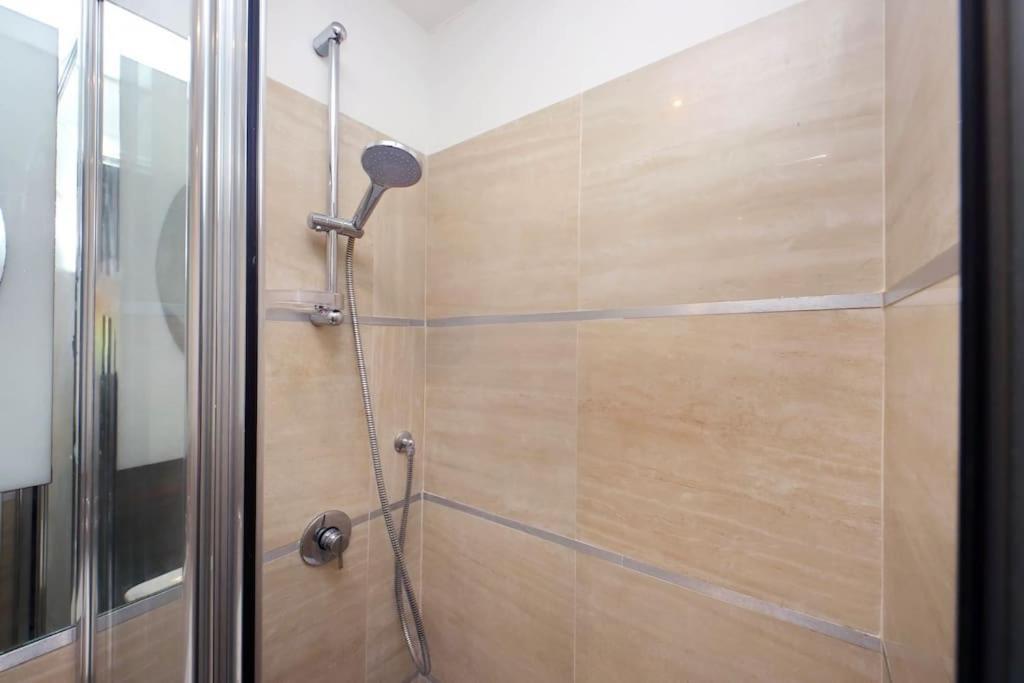 Monserrato Apartment Rome Luaran gambar